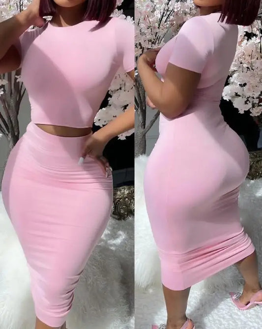Ensemble femme deux pièces élégant, tenue sexy avec haut à manches courtes et jupe taille haute, nouvelle mode 2023.